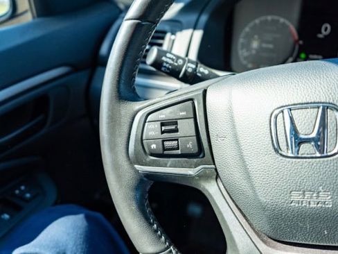 Used 2025 Honda Ridgeline Sport image 18