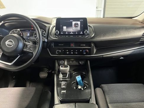 Used 2021 Nissan Rogue S FWD image 21