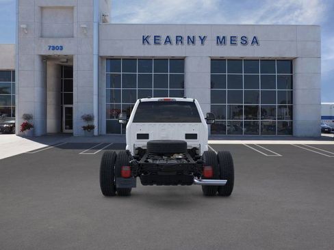 New 2025 Ford F350 XL w/ XL Chrome Package image 5