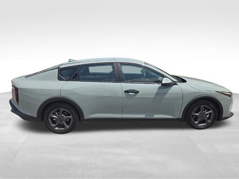 Used 2025 Kia K4 FWD image 14