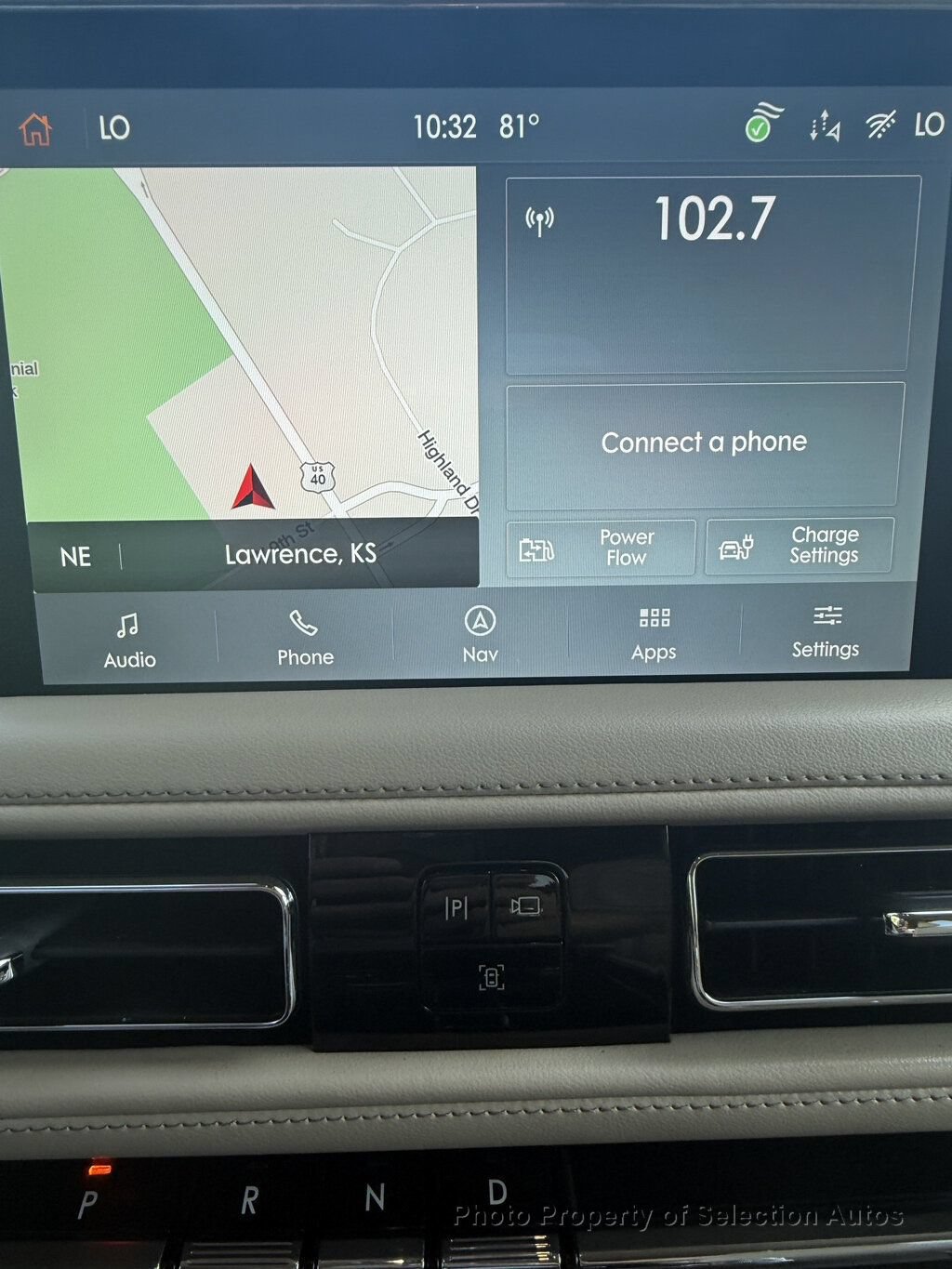 Used 2022 Lincoln Aviator Grand Touring w/ Equipment Group 301A AWD/4WD image 34