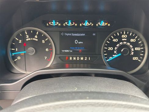 Used 2016 Ford F150 XLT w/ Equipment Group 302A Luxury image 25