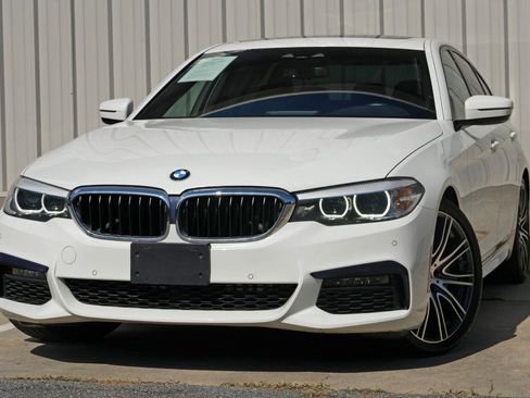 Used 2019 BMW 540i w/ M Sport Package RWD image 3