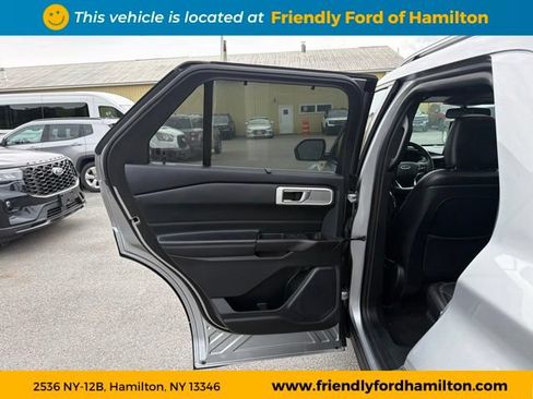 Used 2020 Ford Explorer Limited w/ Class III Trailer Tow Package AWD/4WD image 43