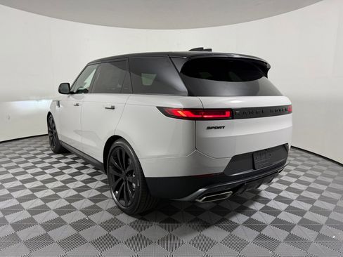 New 2026 Land Rover Range Rover Sport SE image 3