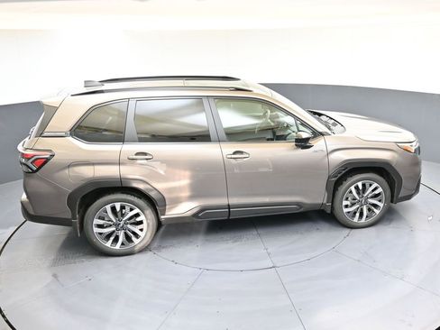 New 2025 Subaru Forester Touring image 40