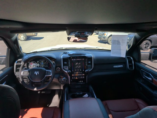 Used 2026 RAM 1500 4x4 Crew Cab image 25