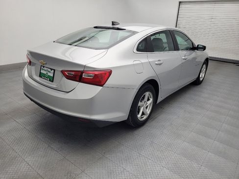 Used 2018 Chevrolet Malibu LS w/ LPO, Convenience Package 1 FWD image 9