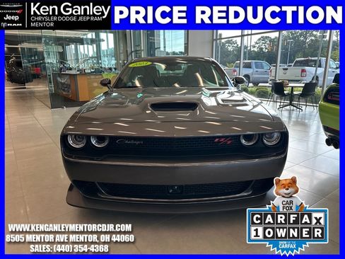 Used 2023 Dodge Challenger R/T Scat Pack RWD image 2