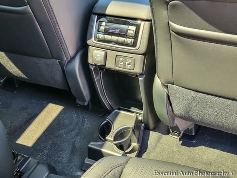 New 2026 Subaru Ascent Touring AWD/4WD image 27