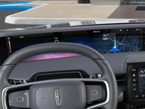 New 2026 Lincoln Nautilus Premier AWD/4WD image 13