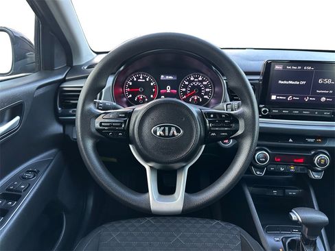 Used 2021 Kia Rio S w/ Technology Package image 12