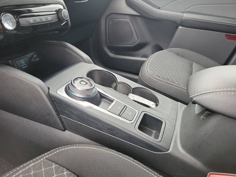 Used 2023 Ford Escape Active w/ Tech Pack #1 AWD/4WD image 29