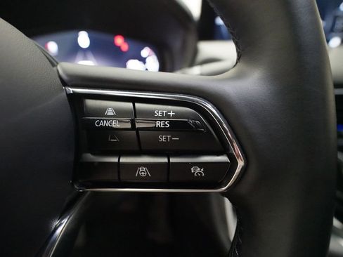 Certified 2025 MAZDA CX-70 3.3 Turbo S w/ Premium Package AWD/4WD image 17