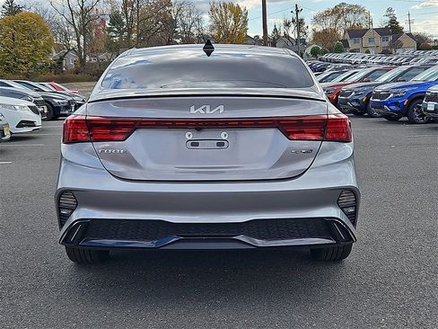 Certified 2023 Kia Forte GT-Line image 6