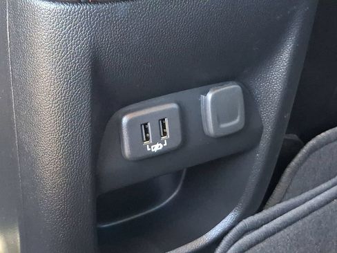 Used 2020 GMC Canyon All Terrain w/ Trailering Package AWD/4WD image 11