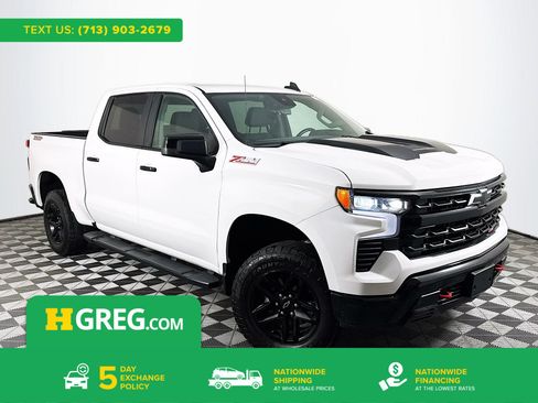 Used 2024 Chevrolet Silverado 1500 LT Trail Boss w/ Protection Package AWD/4WD image 1