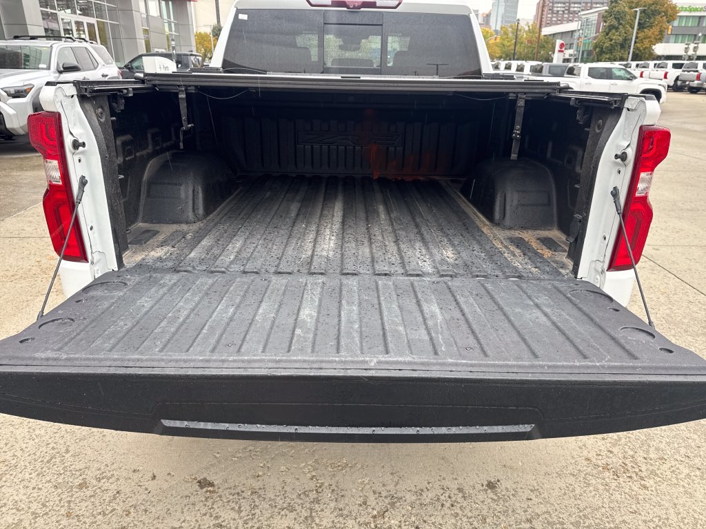 Used 2023 Chevrolet Silverado 1500 ZR2 w/ Technology Package AWD/4WD image 24