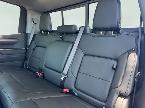 New 2026 GMC Sierra 1500 Denali w/ Denali Reserve Package AWD/4WD image 12