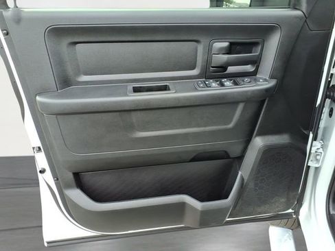 Used 2024 RAM 3500 Tradesman w/ Safety Group image 19