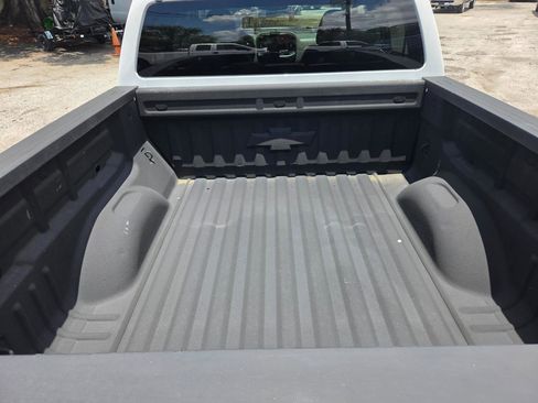 Used 2019 Chevrolet Colorado W/T w/ WT Convenience Package RWD image 7