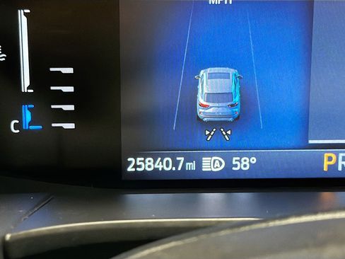 Used 2023 Ford Escape Active image 8