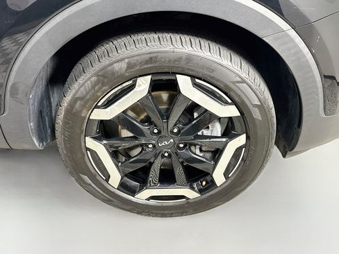 Used 2025 Kia Telluride S FWD image 32