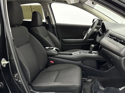 Used 2017 Honda HR-V EX image 35
