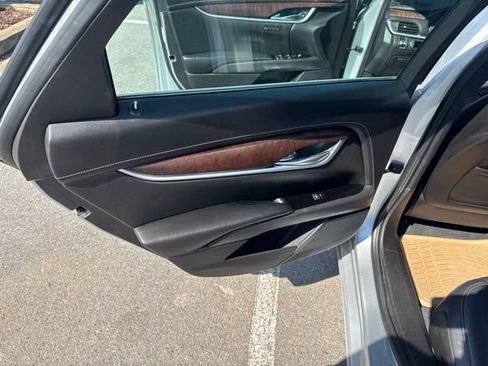 Used 2019 Cadillac XTS Luxury FWD image 30
