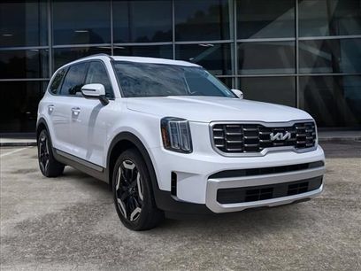 Used 2025 Kia Telluride S