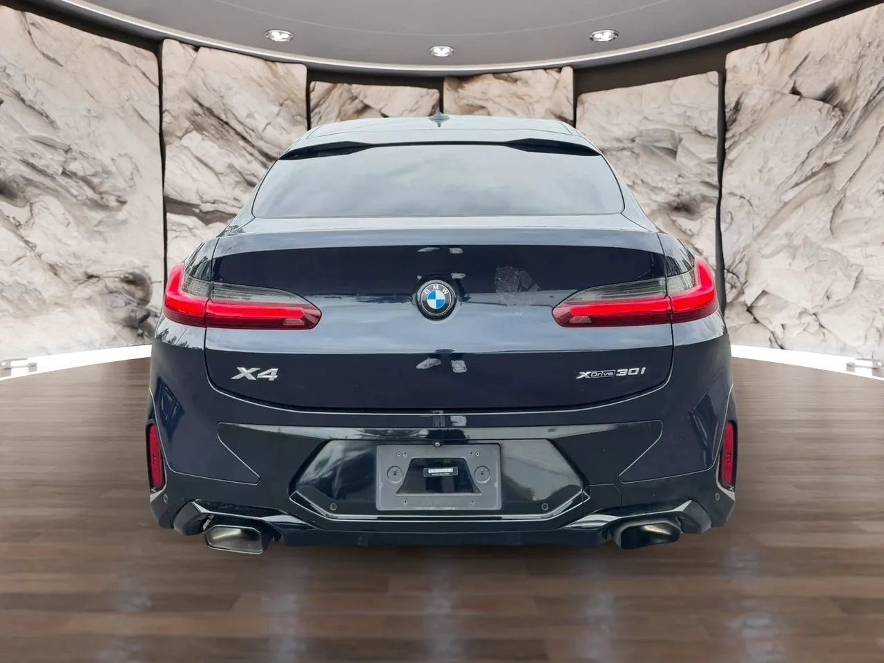 Used 2022 BMW X4 xDrive30i w/ M Sport Package AWD/4WD image 8