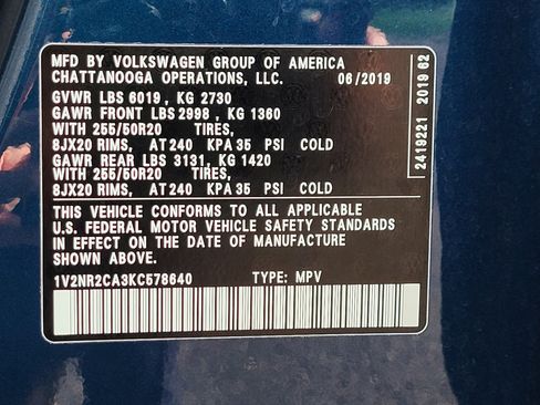 Used 2019 Volkswagen Atlas SEL Premium image 31