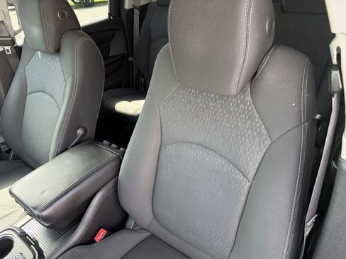 Used 2016 GMC Acadia SLE AWD/4WD image 43