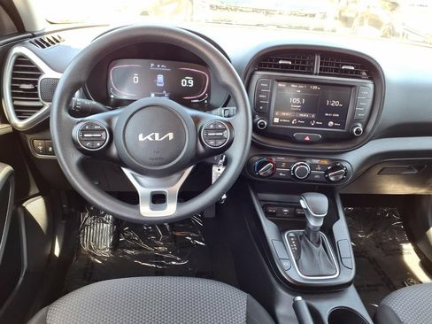 Certified 2024 Kia Soul LX w/ Option Group 015 FWD image 11