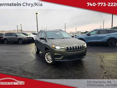 Used 2021 Jeep Cherokee Latitude w/ Mopar Interior Package
