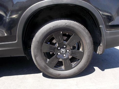 Used 2017 Honda Ridgeline Black Edition image 12