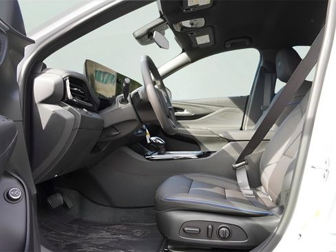 New 2026 Buick Envista Sport Touring w/ Convenience I Package image 22