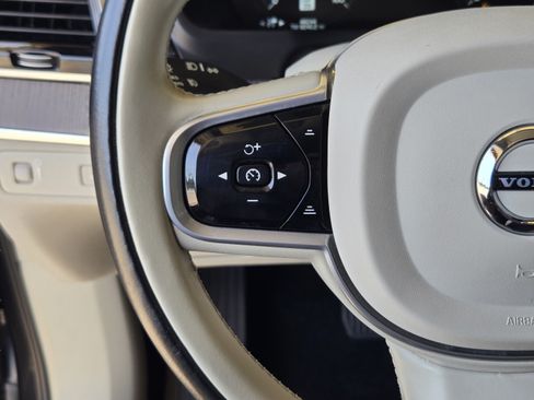 Certified 2022 Volvo XC90 T6 Inscription AWD/4WD image 28