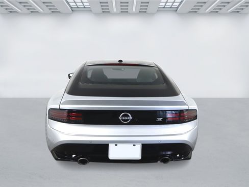 New 2025 Nissan Z Performance w/ Floor Mat Package RWD image 3