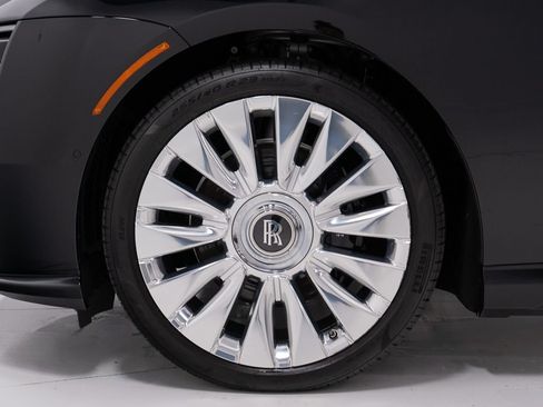 Certified 2024 Rolls-Royce Spectre w/ Spectre Launch Package AWD/4WD image 39