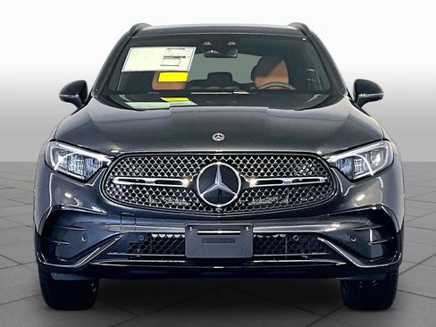 New 2026 Mercedes-Benz GLC 300 4MATIC image 2