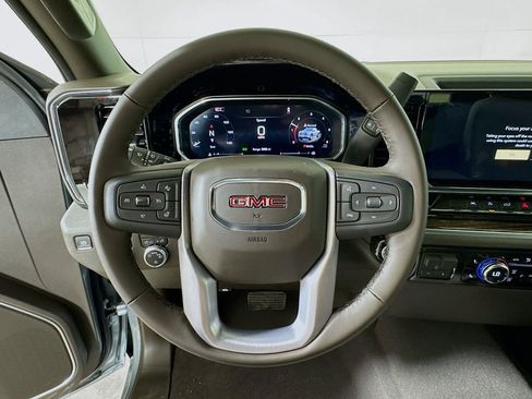 New 2026 GMC Sierra 1500 SLE w/ Preferred Package RWD image 6