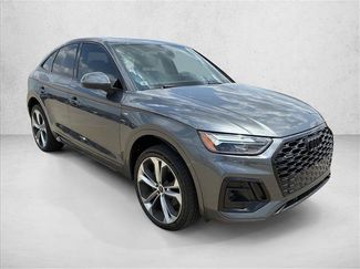 Used 2023 Audi Q5 2.0T Premium Plus w/ Premium Plus Package AWD/4WD video 3