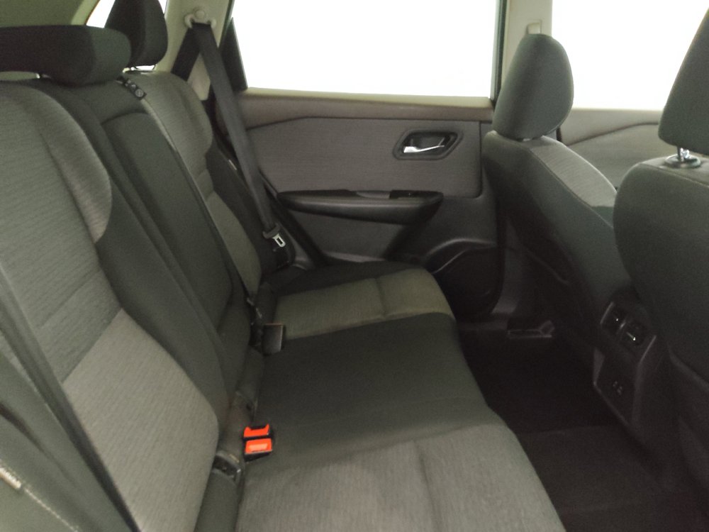Used 2021 Nissan Rogue SV FWD image 19