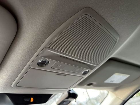 Certified 2025 Nissan Kicks SR w/ Illumination Package image 32