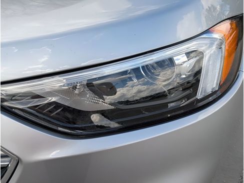 Used 2024 Ford Edge Titanium AWD/4WD image 14