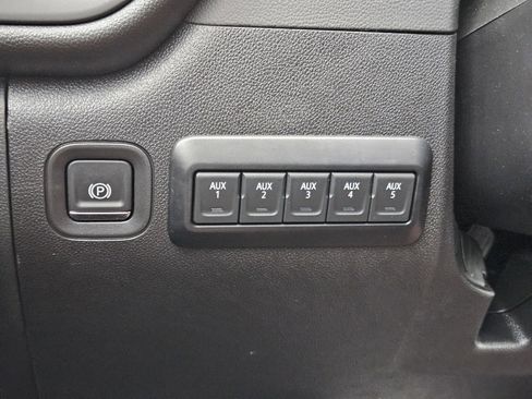 New 2026 GMC Sierra 2500 Pro w/ Convenience Package AWD/4WD image 19