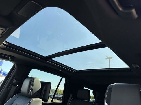 Certified 2024 Cadillac Escalade Premium Luxury w/ Performance Package image 8