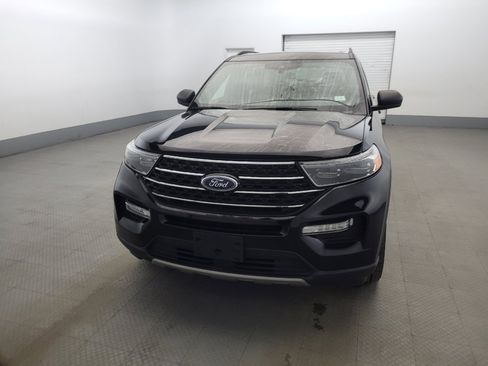 Used 2020 Ford Explorer XLT w/ Equipment Group 202A image 15