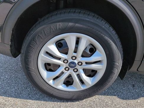 Used 2022 Ford Escape S FWD image 11